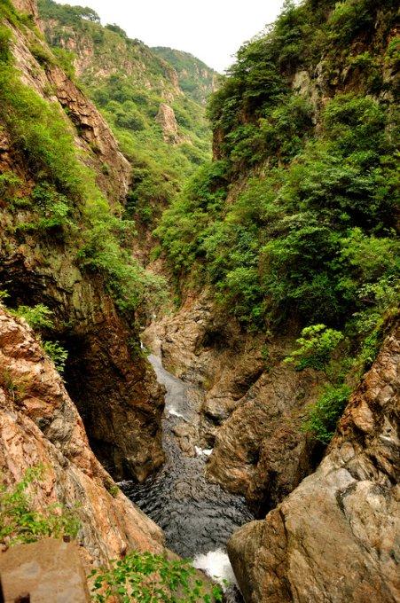 东风风光580音响坏了换音响要放几个